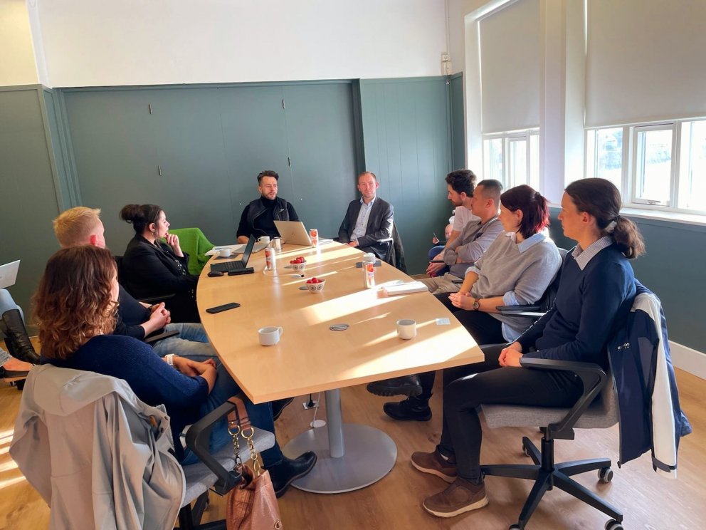 The English-speaking council had it's first meeting today in Leikskálar