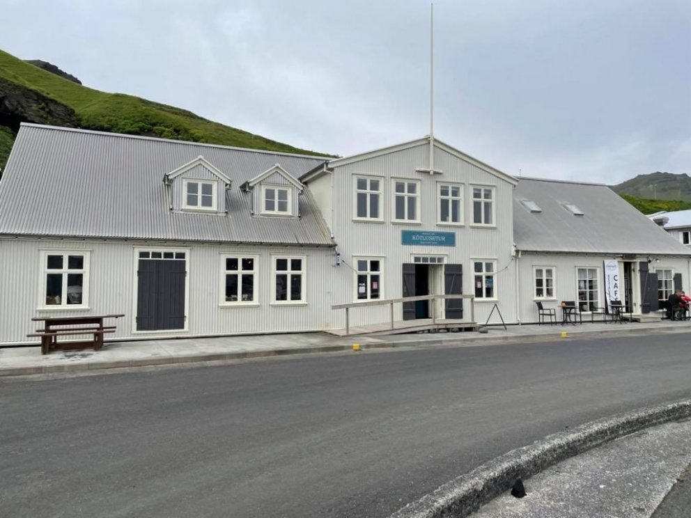 Job offer: Intercultural project manager