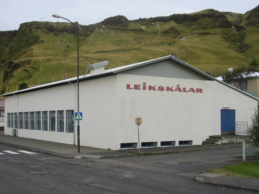 Umsjónarmaður félagsheimilisins Leikskála í Vík 30% starf