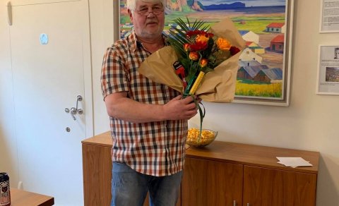 Bragi lætur af störfum