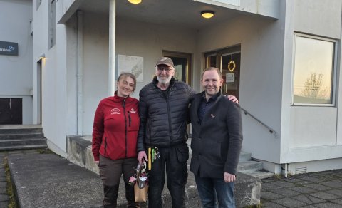 Bárður Einarsson lætur af störfum