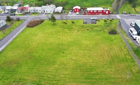 Könnun vegna þróunar útisvæðis - Survey for the development of a public park